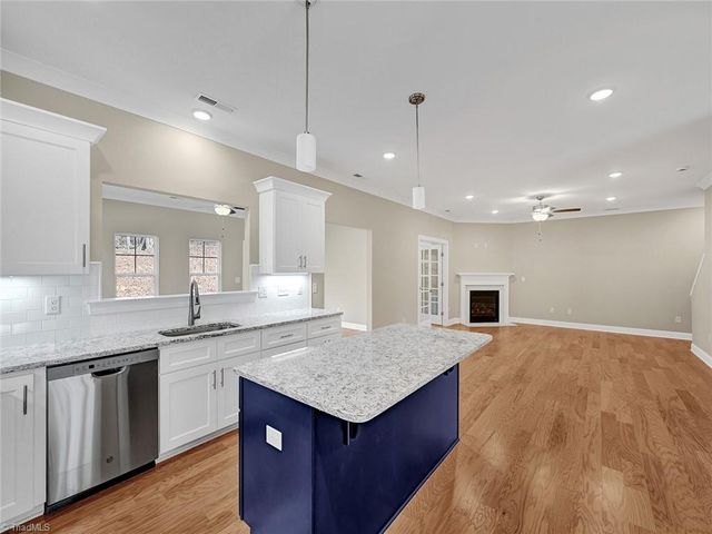 5445 Foxdale Drive, Winston-salem, NC 27103