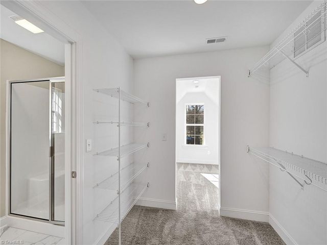 5445 Foxdale Drive, Winston-salem, NC 27103