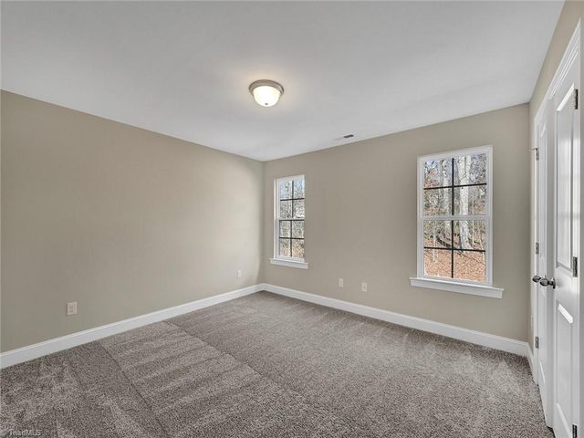 5445 Foxdale Drive, Winston-salem, NC 27103