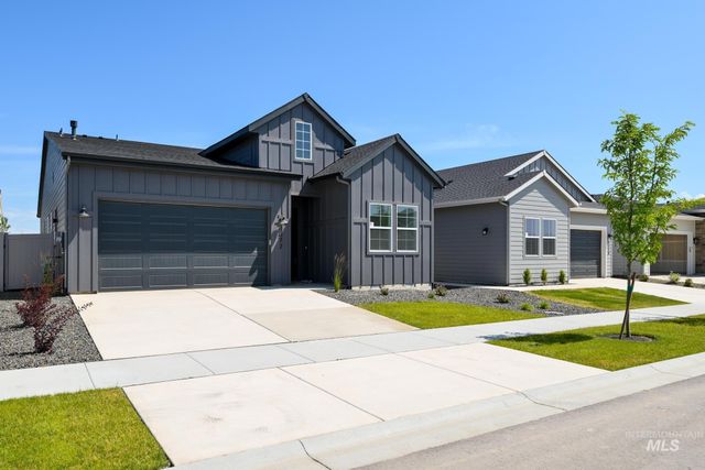 8572 W Chamblee St, Star, ID 83669