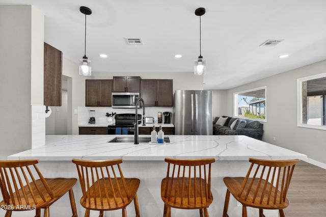 3235 S ALLRED Drive, Tempe, AZ 85282