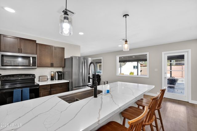 3235 S ALLRED Drive, Tempe, AZ 85282