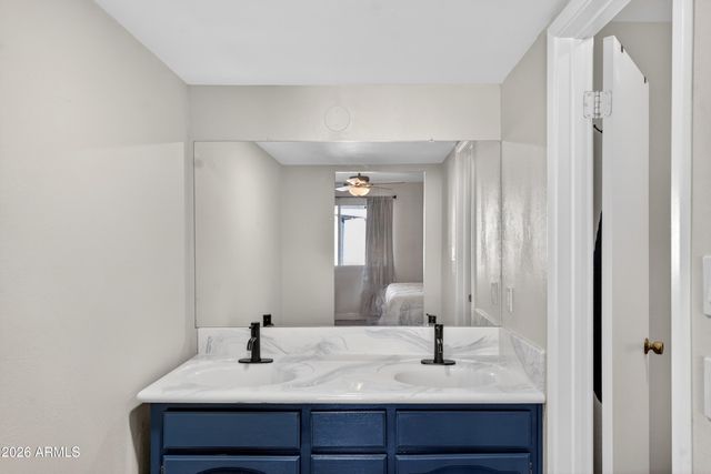 3235 S ALLRED Drive, Tempe, AZ 85282