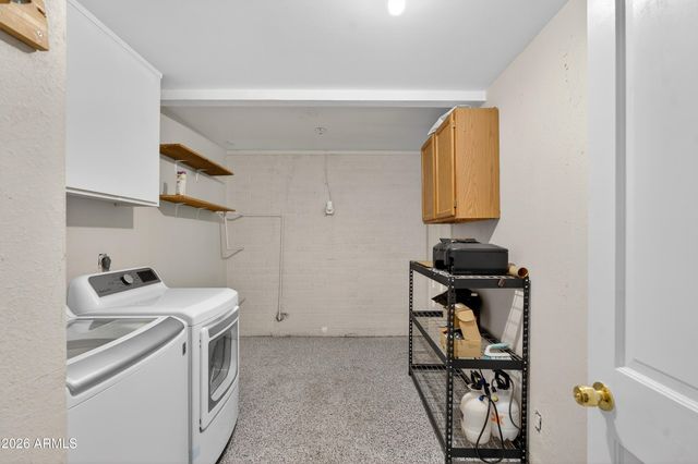 3235 S ALLRED Drive, Tempe, AZ 85282