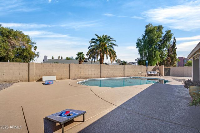 3235 S ALLRED Drive, Tempe, AZ 85282