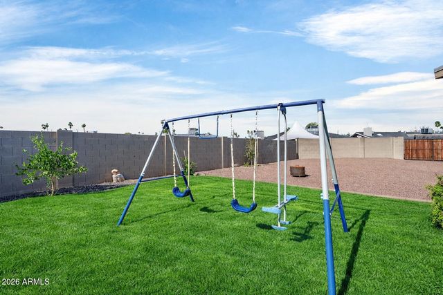 3235 S ALLRED Drive, Tempe, AZ 85282