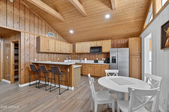 3235 S ALLRED Drive, Tempe, AZ 85282