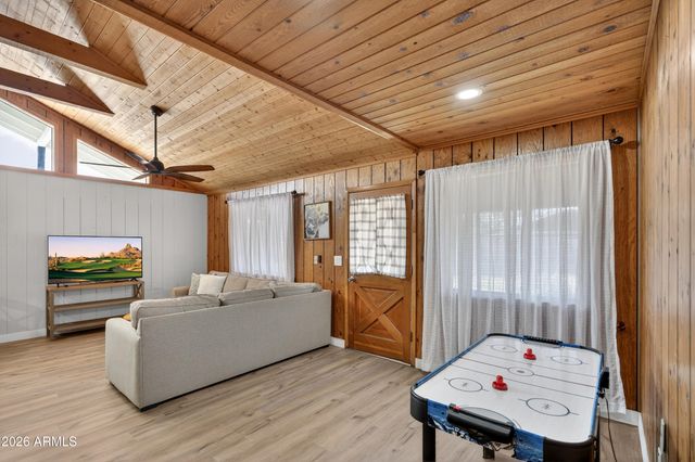 3235 S ALLRED Drive, Tempe, AZ 85282