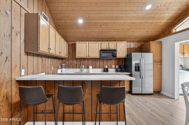 3235 S ALLRED Drive, Tempe, AZ 85282