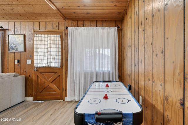 3235 S ALLRED Drive, Tempe, AZ 85282