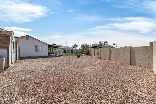 3235 S ALLRED Drive, Tempe, AZ 85282