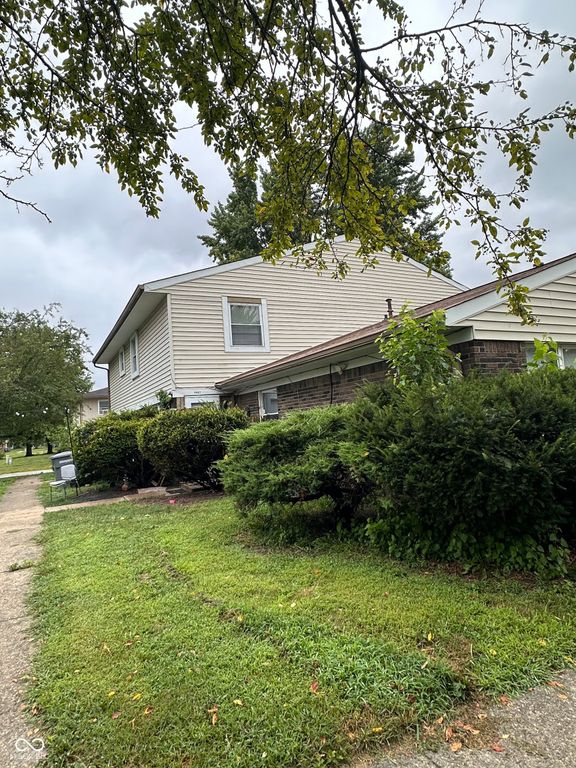 3327 Lupine Drive, Indianapolis, IN 46224