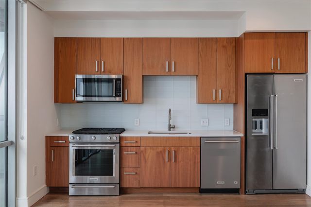 222 West Ave 1406, Austin, TX 78701
