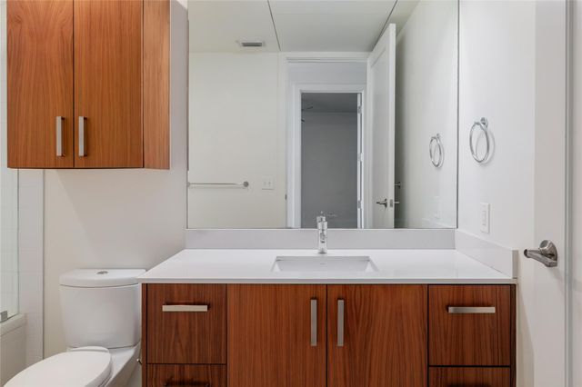 222 West Ave 1406, Austin, TX 78701