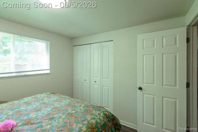 23735 W Newell Circle, Farmington Hills, MI 48336