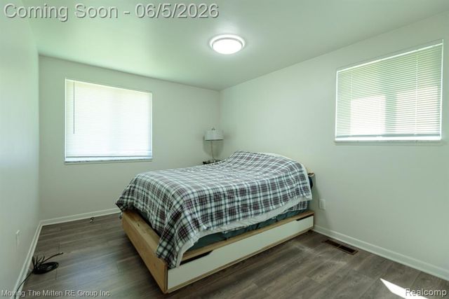 23735 W Newell Circle, Farmington Hills, MI 48336