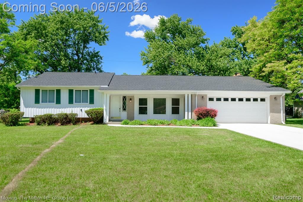 23735 W Newell Circle, Farmington Hills, MI 48336