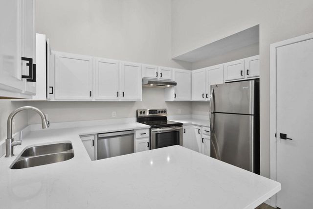 640 Tower Drive, Sun Prairie, WI 53590