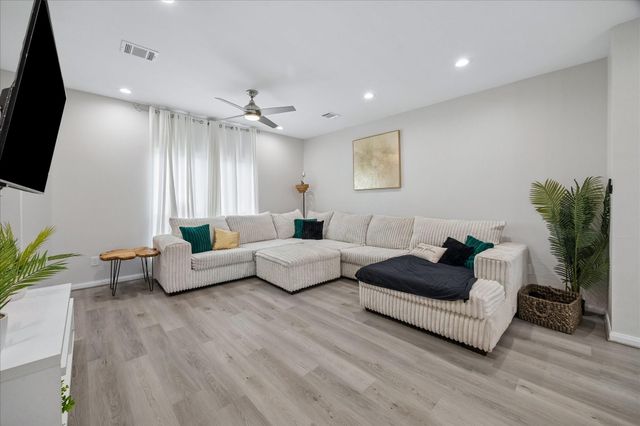 8308 James Franklin Street, Houston, TX 77088