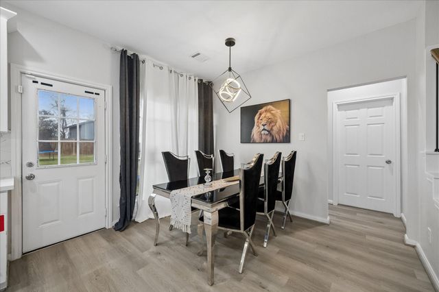 8308 James Franklin Street, Houston, TX 77088