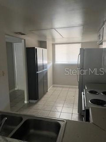 6332 NEWTOWN CIRCLE 32B5, Tampa, FL 33615