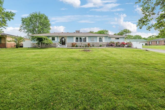 604 College Ave, E, Carthage, TN 37030