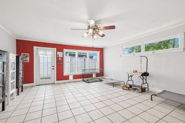 604 College Ave, E, Carthage, TN 37030