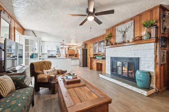 604 College Ave, E, Carthage, TN 37030