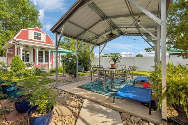 604 College Ave, E, Carthage, TN 37030