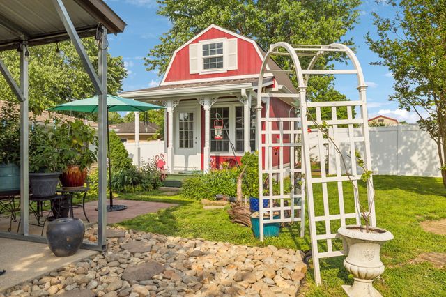 604 College Ave, E, Carthage, TN 37030