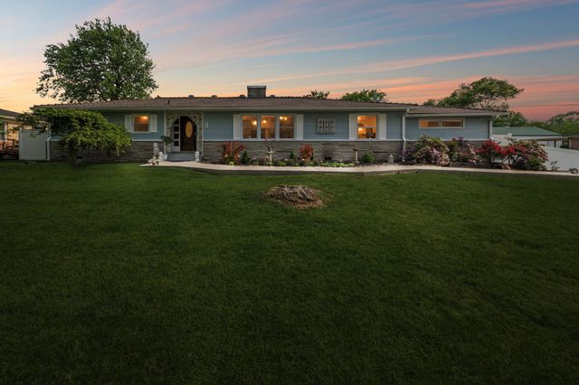 604 College Ave, E, Carthage, TN 37030