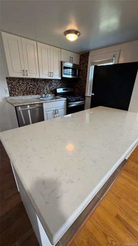 2 Wyman Street, Rye Brook, NY 10573