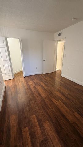 7075 NW 186th Street C208, Hialeah, FL 33015