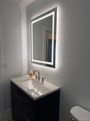 3860 Tower Hill Road, Houghton Lake, MI 48629