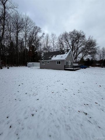 3860 Tower Hill Road, Houghton Lake, MI 48629