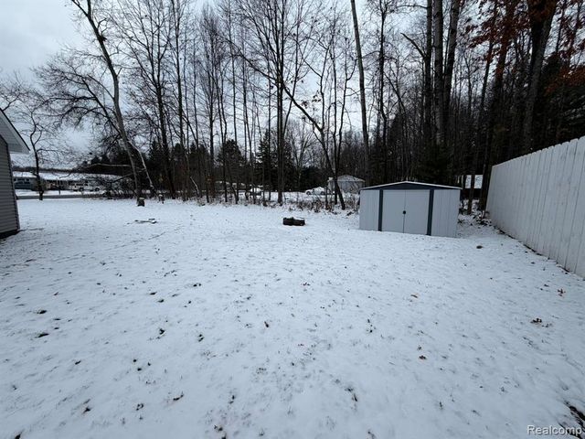 3860 Tower Hill Road, Houghton Lake, MI 48629