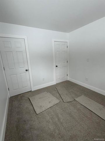 3860 Tower Hill Road, Houghton Lake, MI 48629