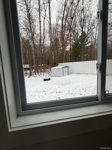 3860 Tower Hill Road, Houghton Lake, MI 48629