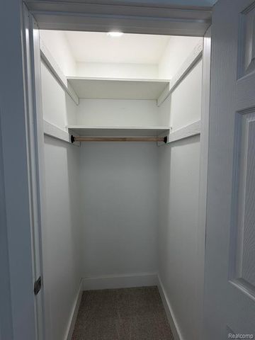 3860 Tower Hill Road, Houghton Lake, MI 48629