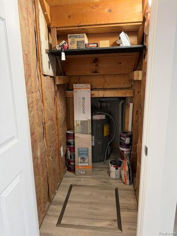 3860 Tower Hill Road, Houghton Lake, MI 48629