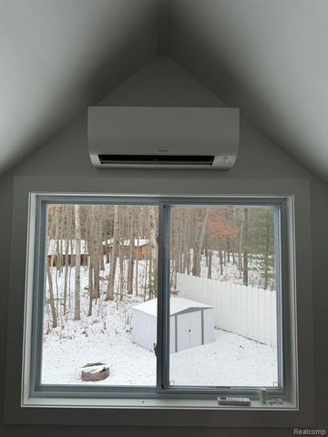 3860 Tower Hill Road, Houghton Lake, MI 48629