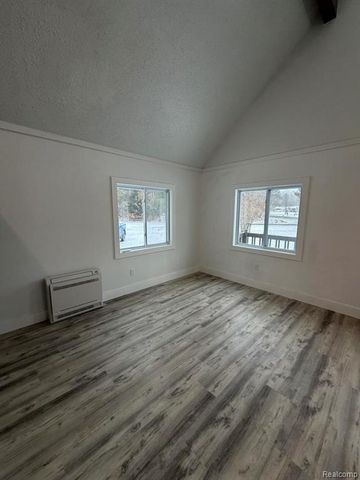 3860 Tower Hill Road, Houghton Lake, MI 48629