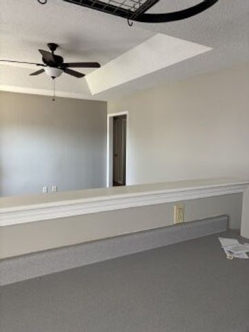 363 Donna Dr, Clarksville, TN 37042