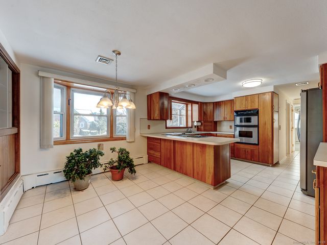 10 McKay Street, Torrington, CT 06790