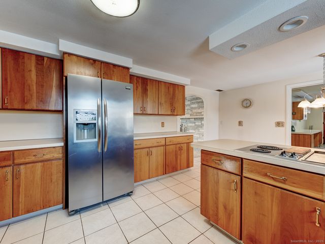 10 McKay Street, Torrington, CT 06790