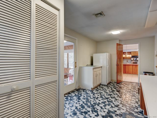 10 McKay Street, Torrington, CT 06790