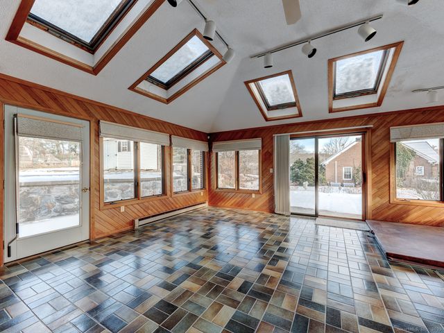 10 McKay Street, Torrington, CT 06790