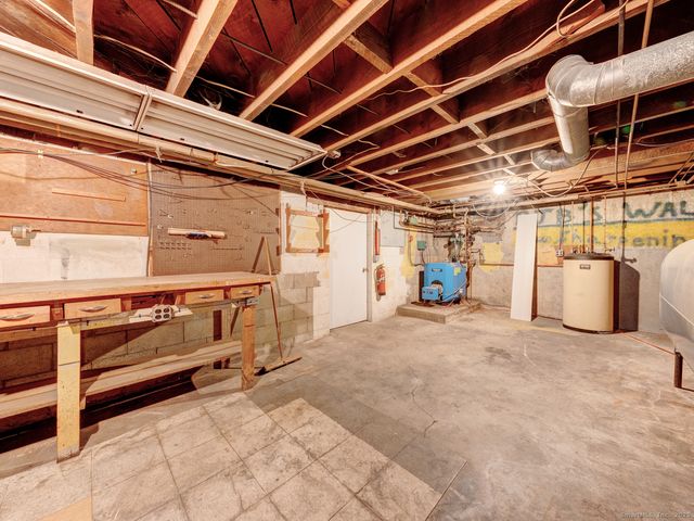 10 McKay Street, Torrington, CT 06790