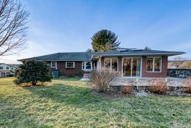 10 McKay Street, Torrington, CT 06790