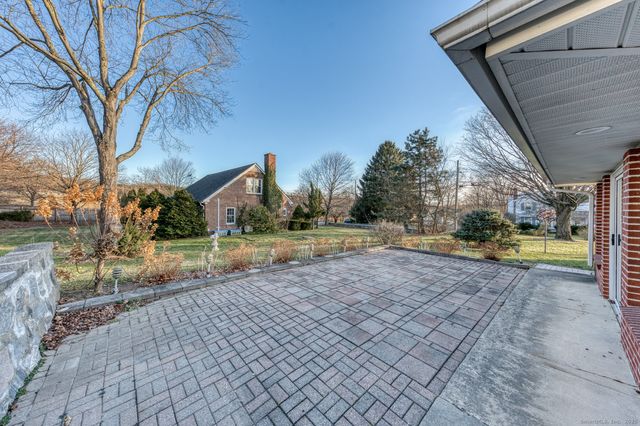 10 McKay Street, Torrington, CT 06790